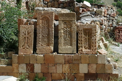 Khatchkar11